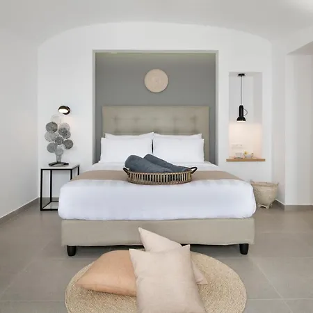 Symphony Santorini Apartahotel Pyrgos Kallistis